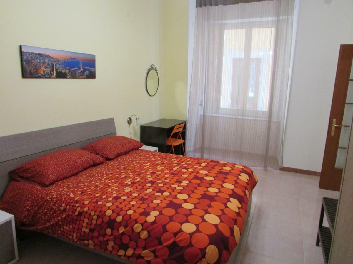 Trimarchi House Apartment เนเปิลส์ ภายนอก รูปภาพ